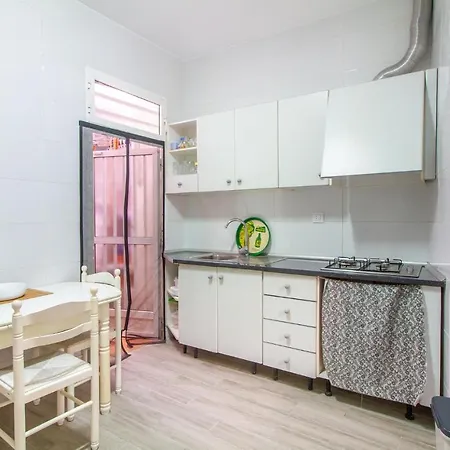 Lovely Home In Guilas With Kitchen Águilas Exterior photo