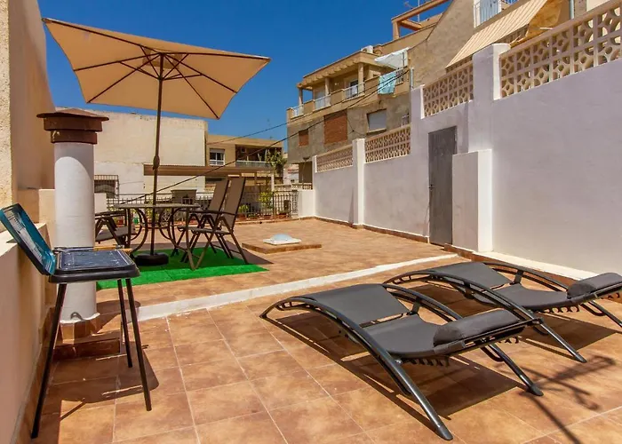 Lovely Home In Guilas With Kitchen